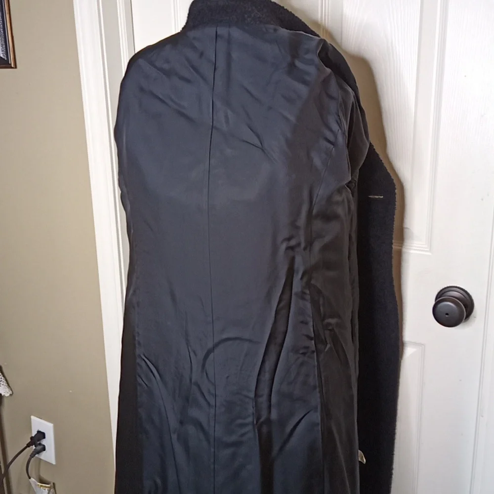 Vintage Full-Length w/Lapel & Faux Fur Look Double Breasted Gold Button … - Picture 12 of 13